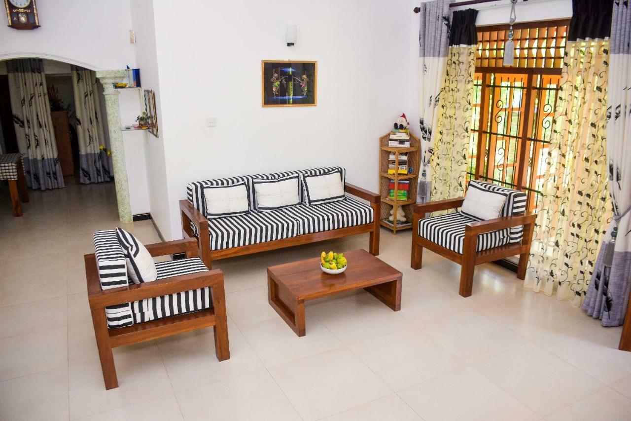 Casa Vacansa Home Stay Hungama エクステリア 写真